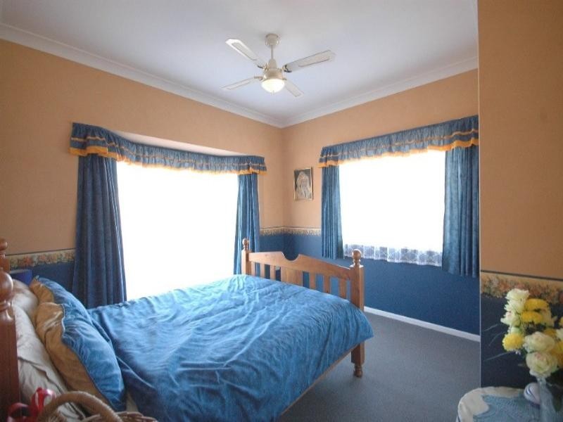 15 Junction Drive, Gowrie Junction QLD 4352