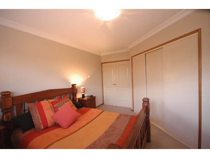 26 Manooka Crescent, Highfields QLD 4352