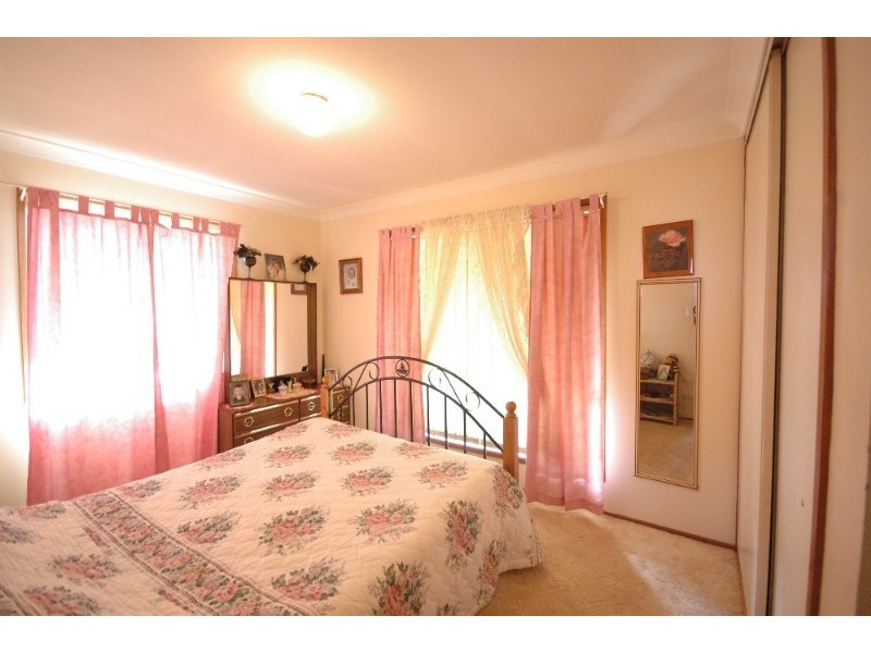 5 Cameron Street, Wyreema QLD 4352