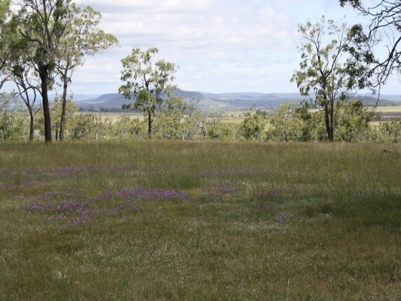 2818 Gore Highway, Southbrook QLD 4363