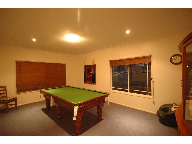 5 John Trousdell Court, Cotswold Hills QLD 4350