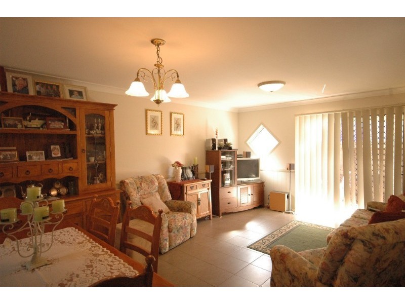 4/22a Spencer Street, Harristown QLD 4350