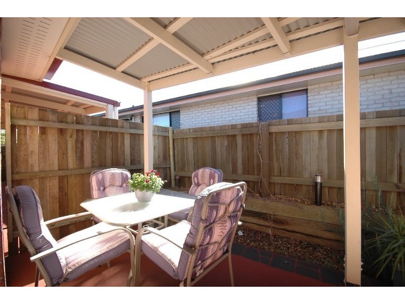 4/22a Spencer Street, Harristown QLD 4350