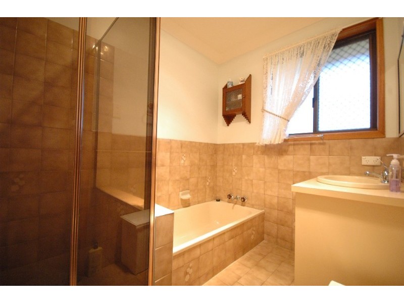 2/9a Plant Street, Rangeville QLD 4350