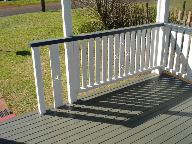 2 Glasgow Street, North Toowoomba QLD 4350