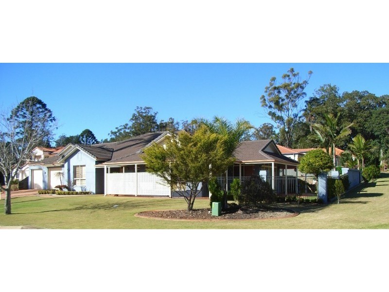 4 Glen Eagles Drive, Middle Ridge QLD 4350