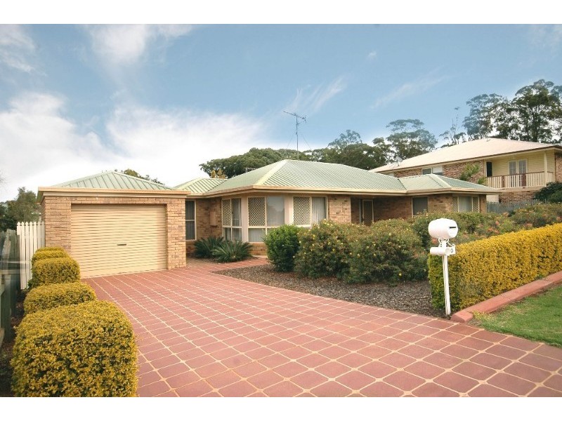 10 Tulip Court, Middle Ridge QLD 4350