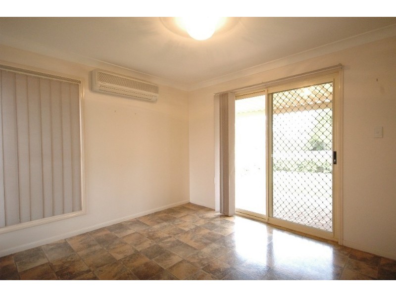 10 Tulip Court, Middle Ridge QLD 4350