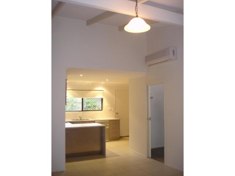 1/59 Kitchener Street, Centenary Heights QLD 4350