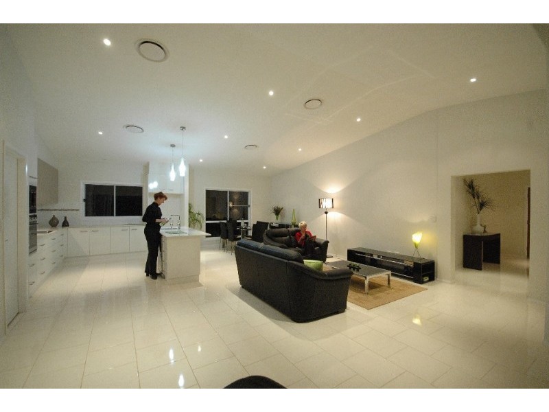 71 Tourist Road, Rangeville QLD 4350