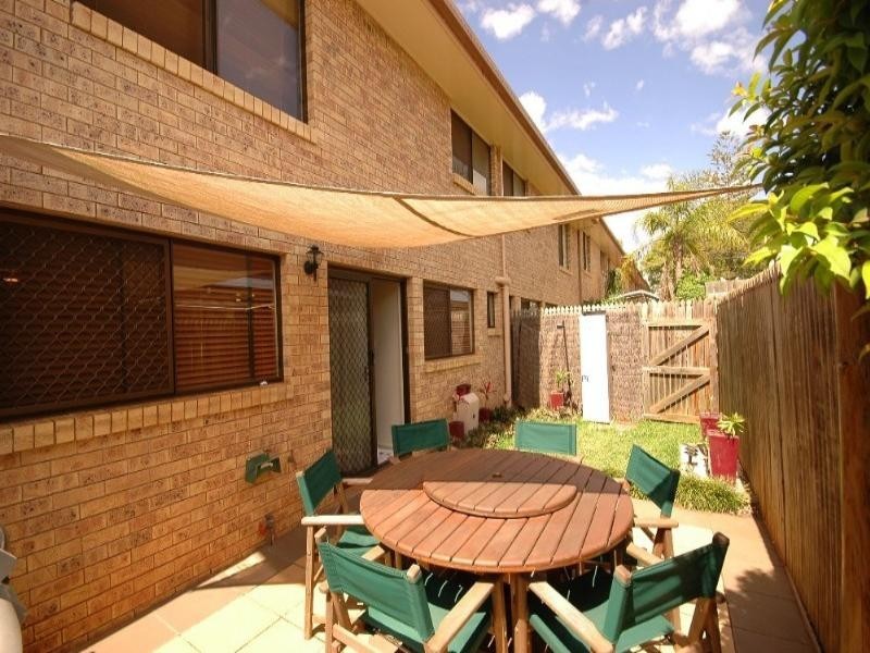 18/25 Gladstone Street, Newtown QLD 4350