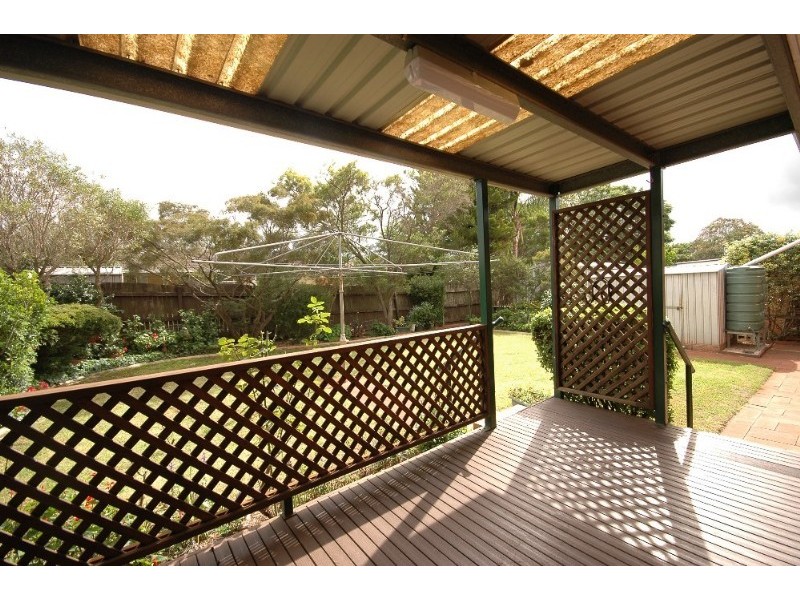 23 Quelch Street, Rockville QLD 4350