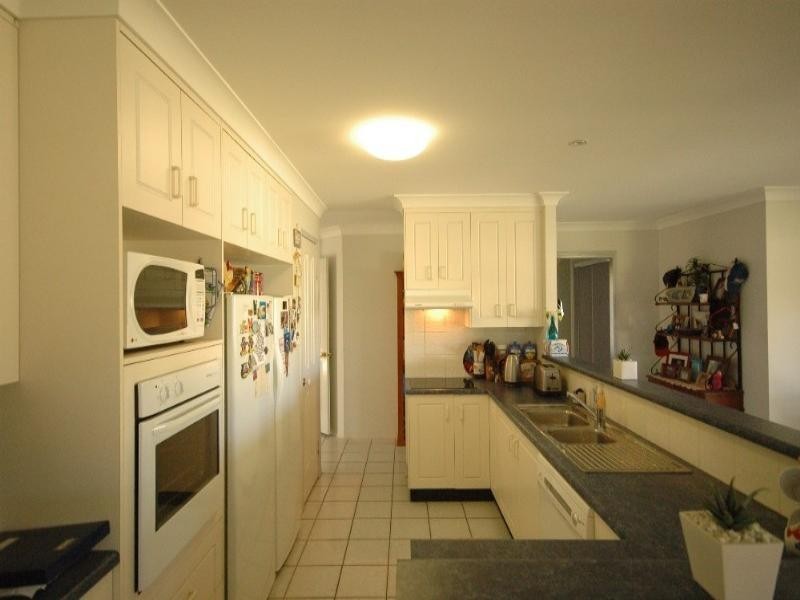 3 Hazelmere Court, Hodgson Vale QLD 4352