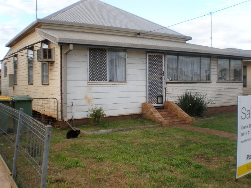 1C Gatfield Street, Newtown QLD 4350