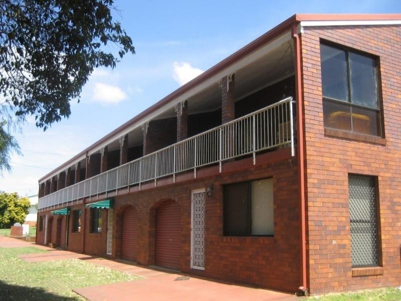 1/21 Hunter Street, Centenary Heights QLD 4350