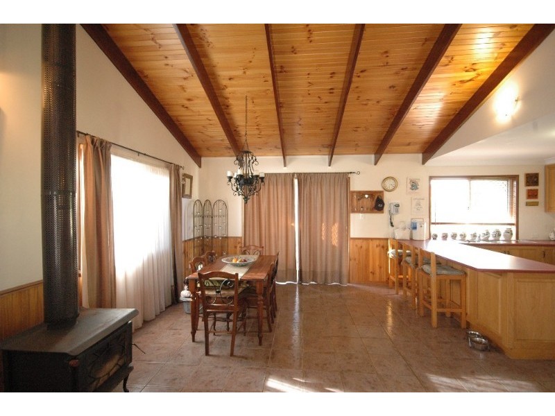 13 Edzill Street, Wilsonton QLD 4350