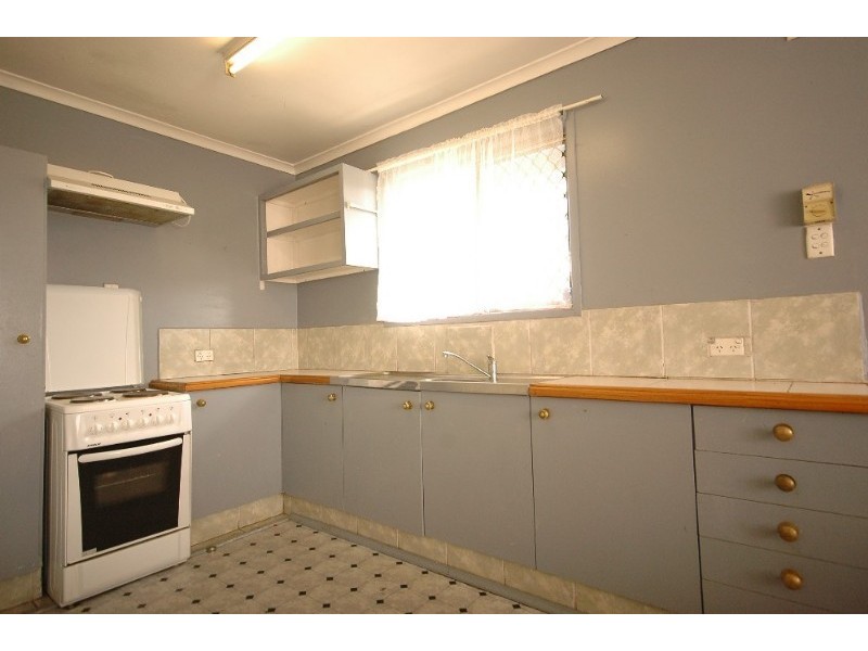 12A West Street, North Toowoomba QLD 4350