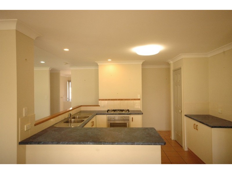 117 Hursley Road, Glenvale QLD 4350