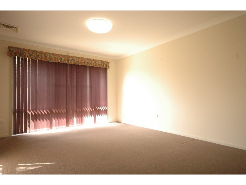117 Hursley Road, Glenvale QLD 4350