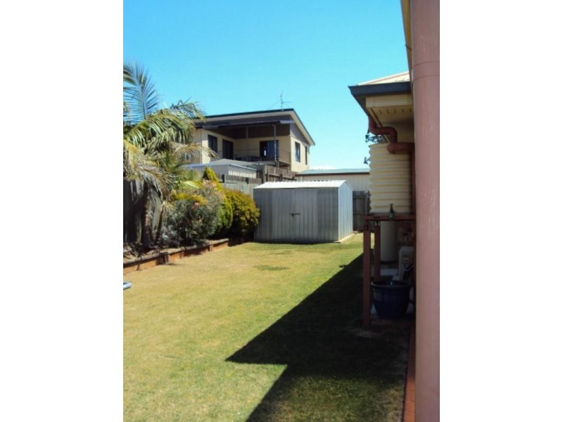 8 May Court, Middle Ridge QLD 4350