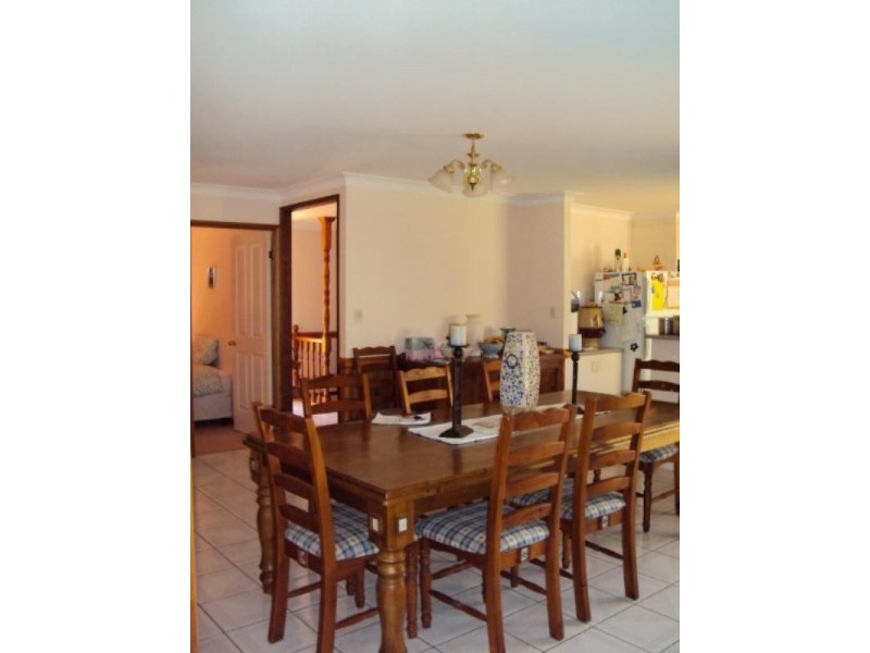 8 May Court, Middle Ridge QLD 4350