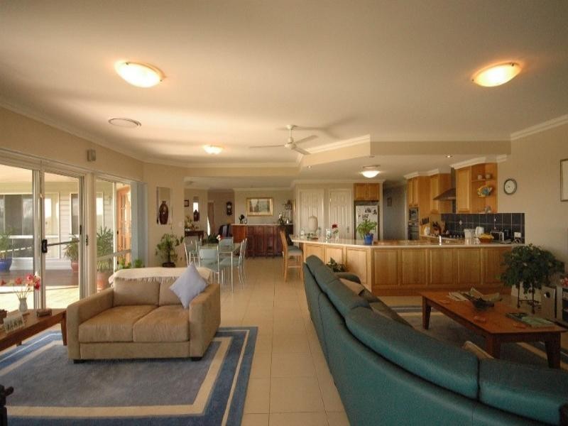Preston QLD 4352