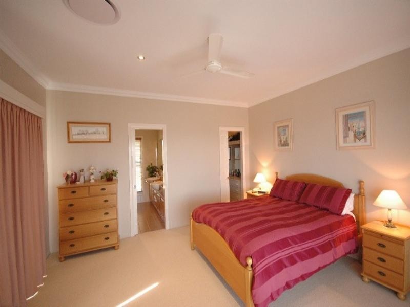 Preston QLD 4352