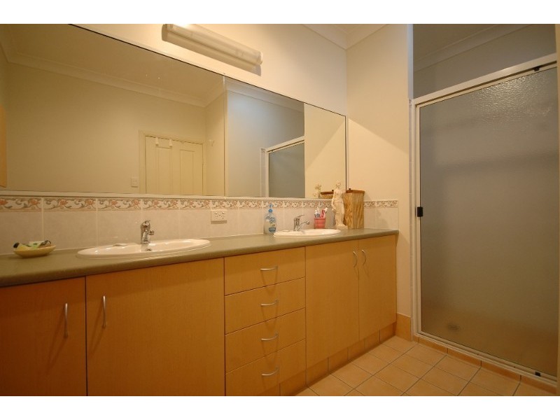 221/530 Bridge Street, Wilsonton QLD 4350