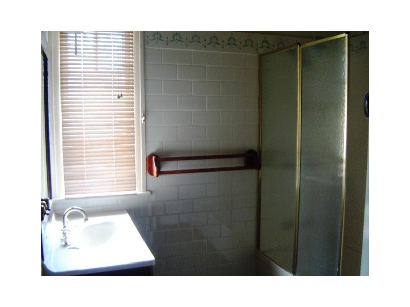 219 Bridge Street, North Toowoomba QLD 4350