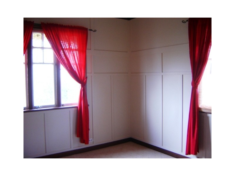 219 Bridge Street, North Toowoomba QLD 4350