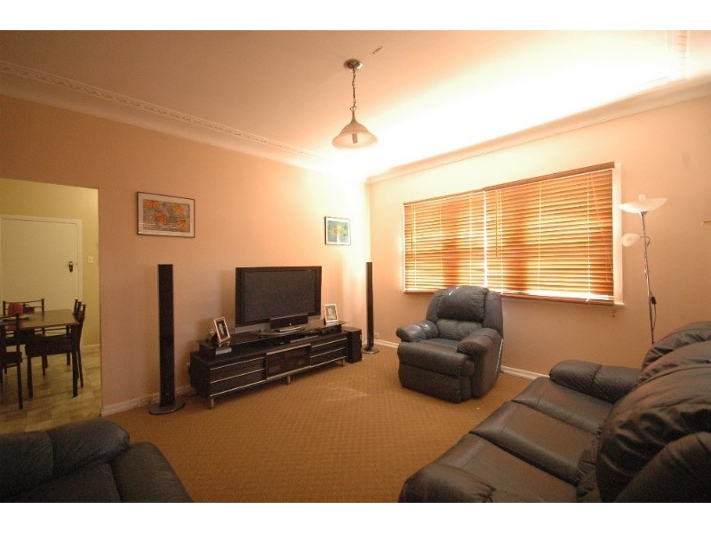 55 Leichhardt Street, Centenary Heights QLD 4350