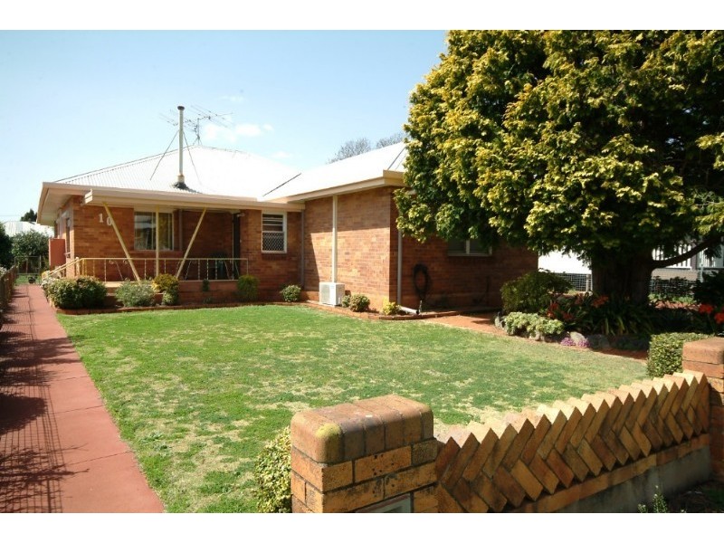 10 Ranfurley Street, Newtown QLD 4350