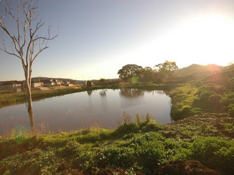 235 Sunset View, Glenvale QLD 4350