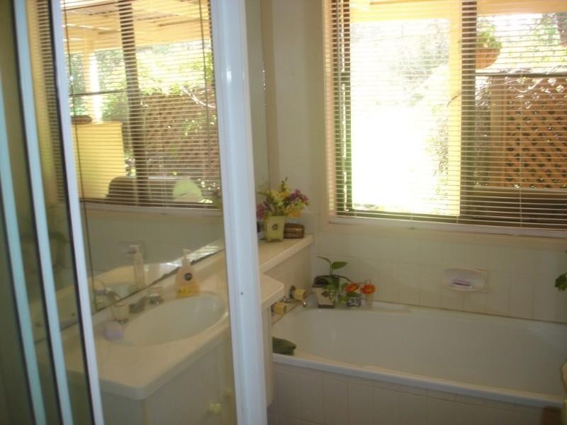 24 Sunray Drive, Highfields QLD 4352