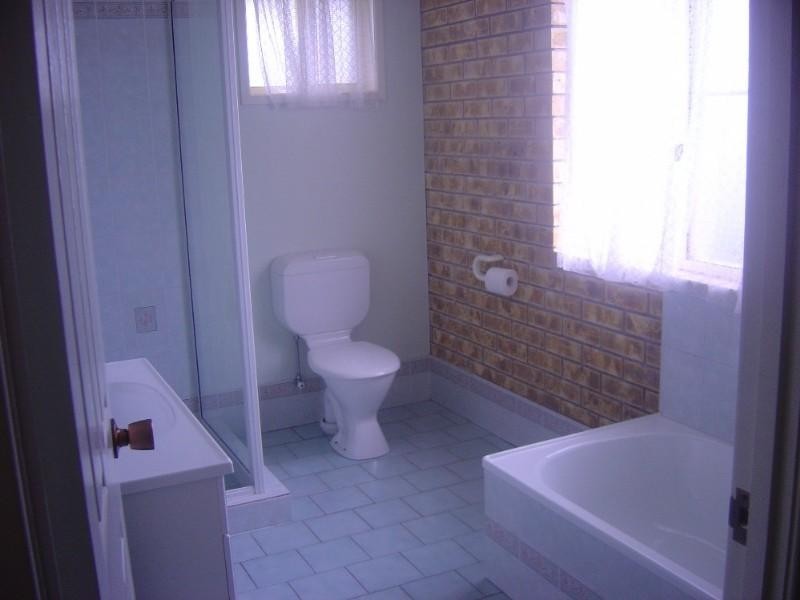 3/355 Tor Street, Newtown QLD 4350