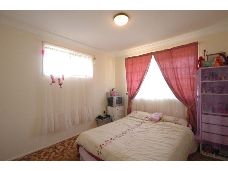27 Arabian Street, Harristown QLD 4350