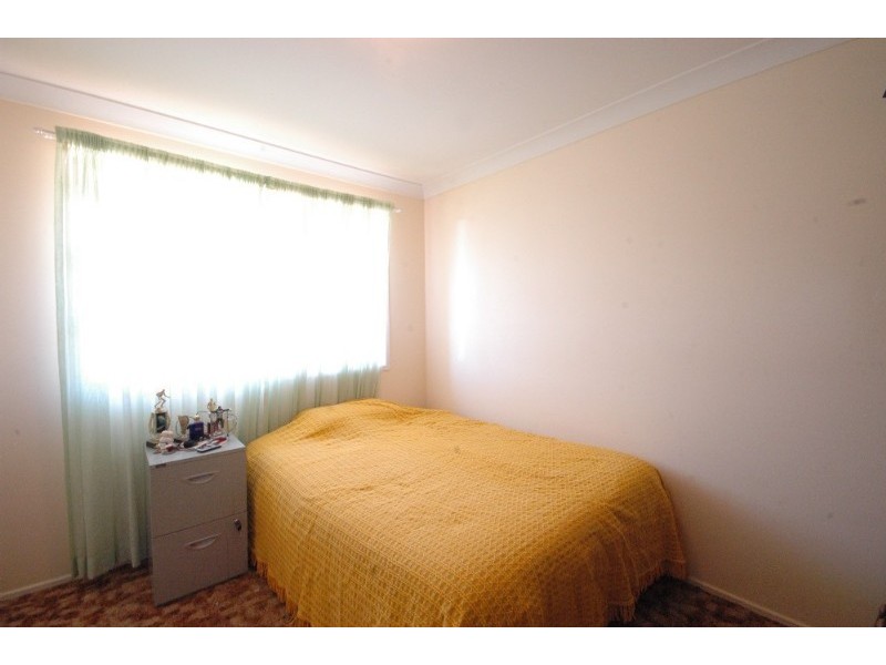 27 Arabian Street, Harristown QLD 4350