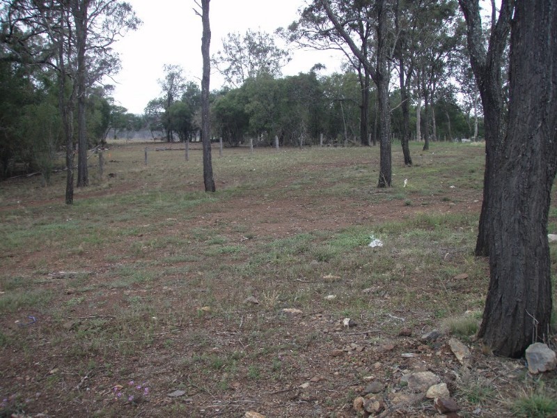10 Lewis Drive, Meringandan QLD 4352