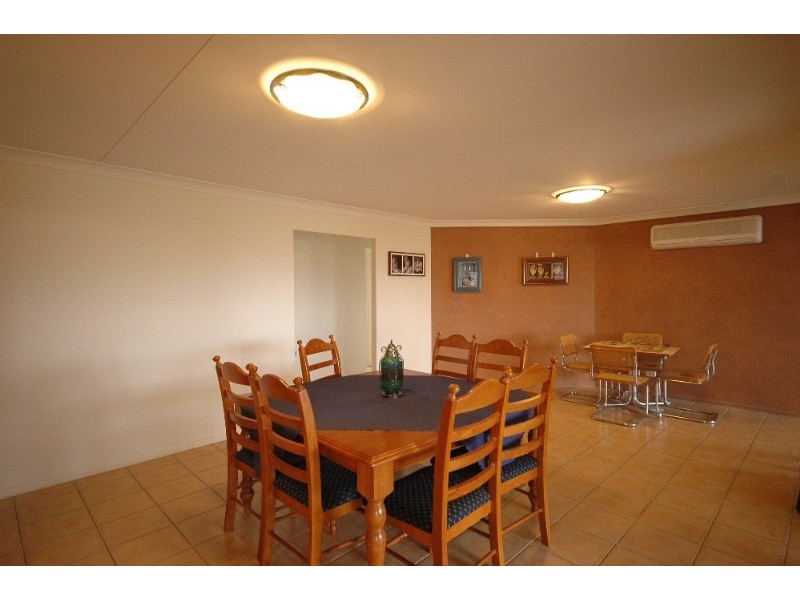 3 Marlowe Court, Westbrook QLD 4350