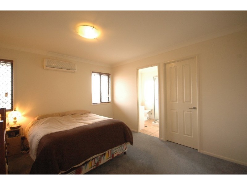 3 Marlowe Court, Westbrook QLD 4350
