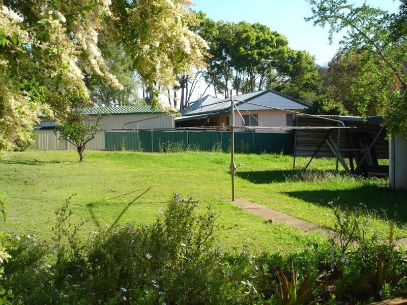 40 James Street, Rangeville QLD 4350