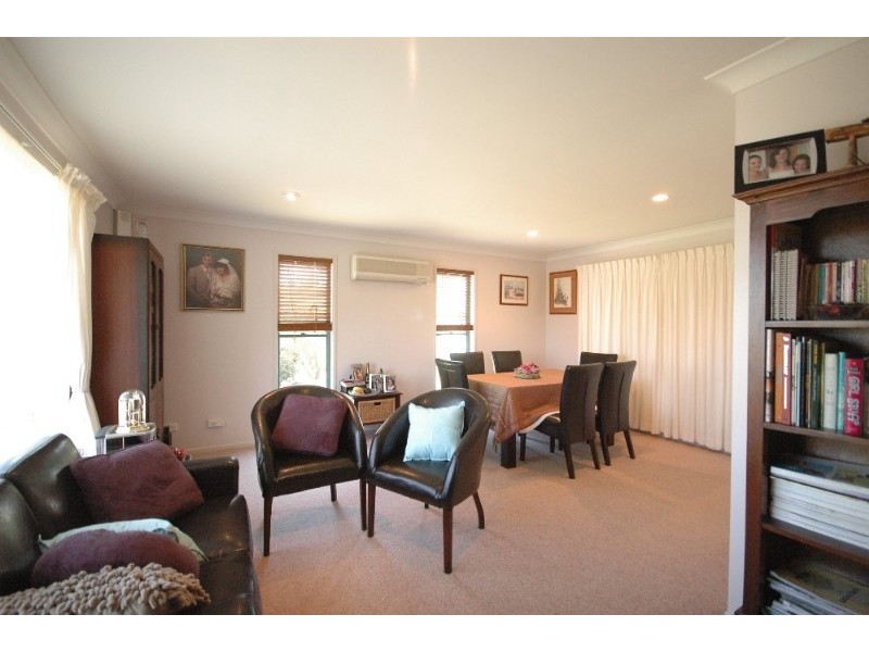 11 Arcane Drive, Gowrie Junction QLD 4352