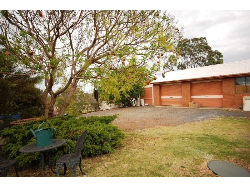 11 Arcane Drive, Gowrie Junction QLD 4352