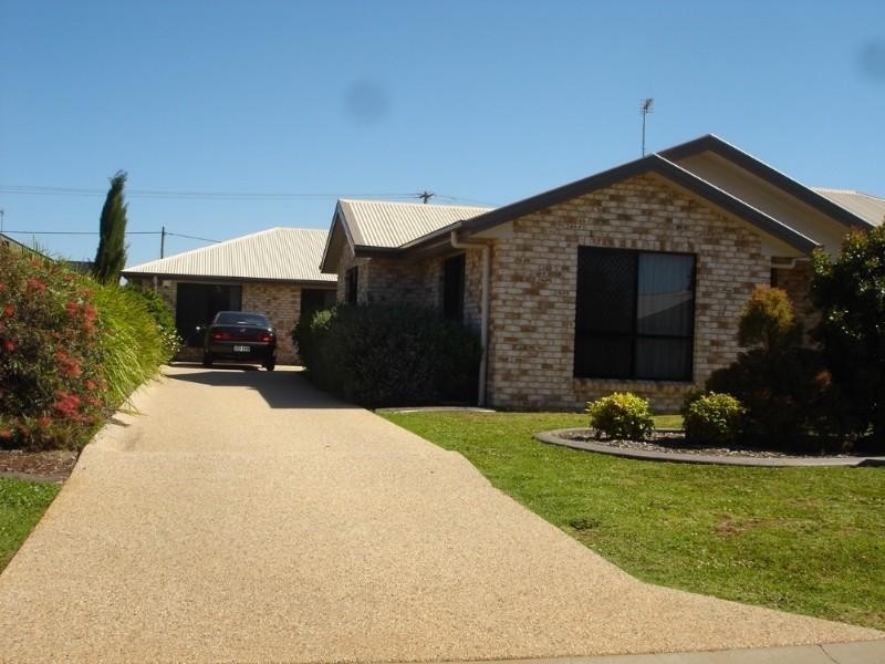2/12a Rama Court, Kearneys Spring QLD 4350