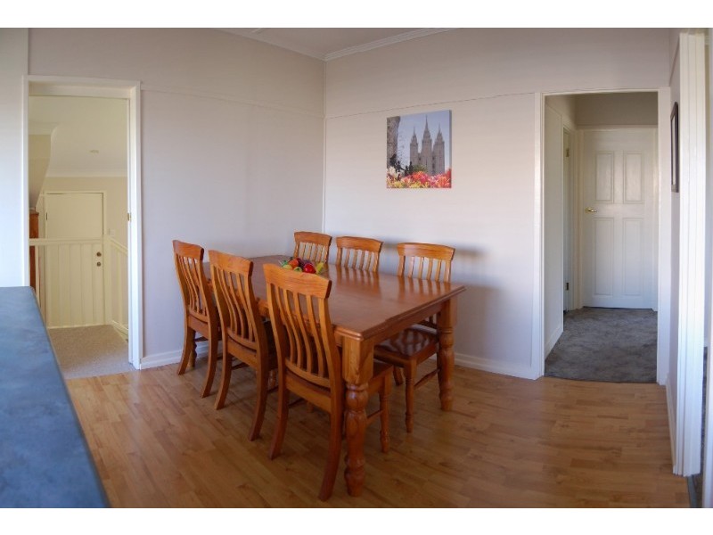 64 Stephen Street, South Toowoomba QLD 4350