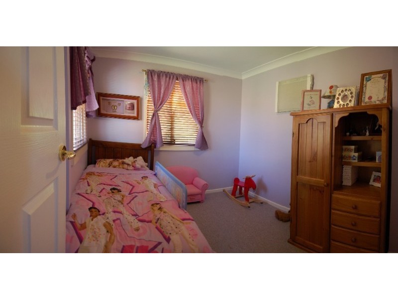 64 Stephen Street, South Toowoomba QLD 4350