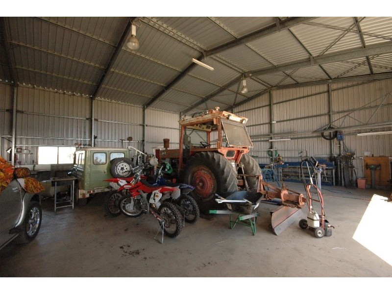 226 Berghofers Road, Biddeston QLD 4401