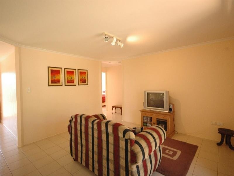 44 Lorraine Crescent, Centenary Heights QLD 4350