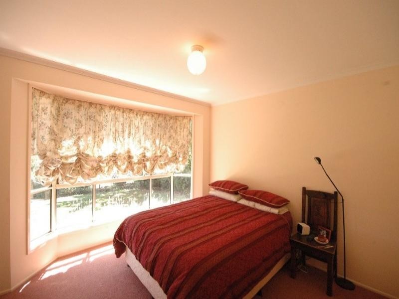 44 Lorraine Crescent, Centenary Heights QLD 4350