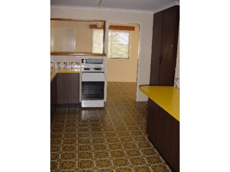 10 Jason Street, Wilsonton QLD 4350